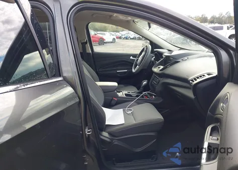 2019 Ford Escape Se from USA, damaged, VIN 1FMCU0GD6KUA58857